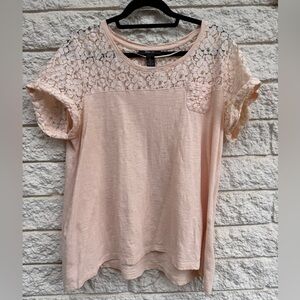 ⭐️lace detailed t shirt large